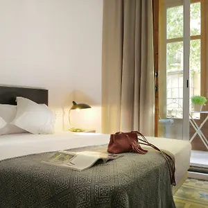 Guest house Som Nit Triomf Barcelona