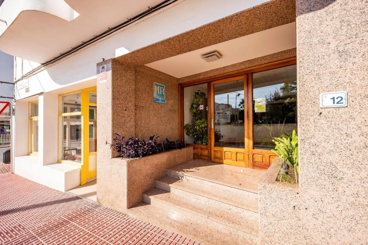 Hostal Y Apartamentos Santa Eulalia Santa Eularia des Riu