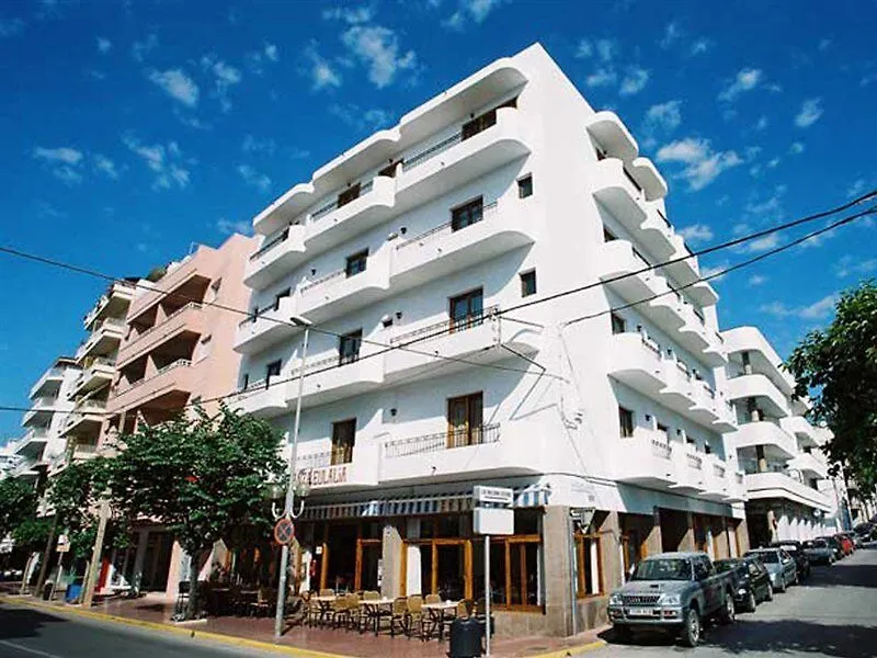 Hostal Y Apartamentos Santa Eulalia Santa Eularia des Riu
